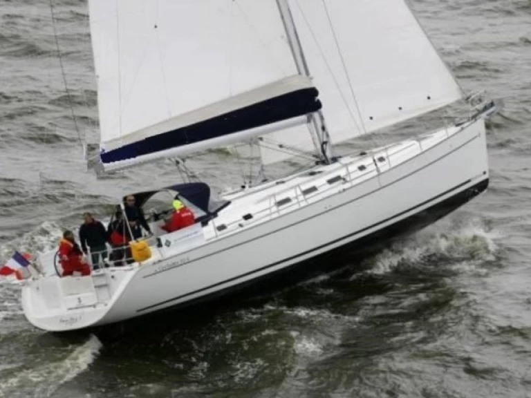 Uthyrning Segelbåt  Bénéteau med en båtlicens 
