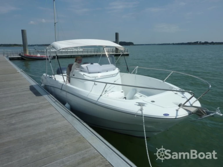 Båtuthyrning Jeanneau Cap Camarat 7.5 CC i Locmariaquer på Samboat 