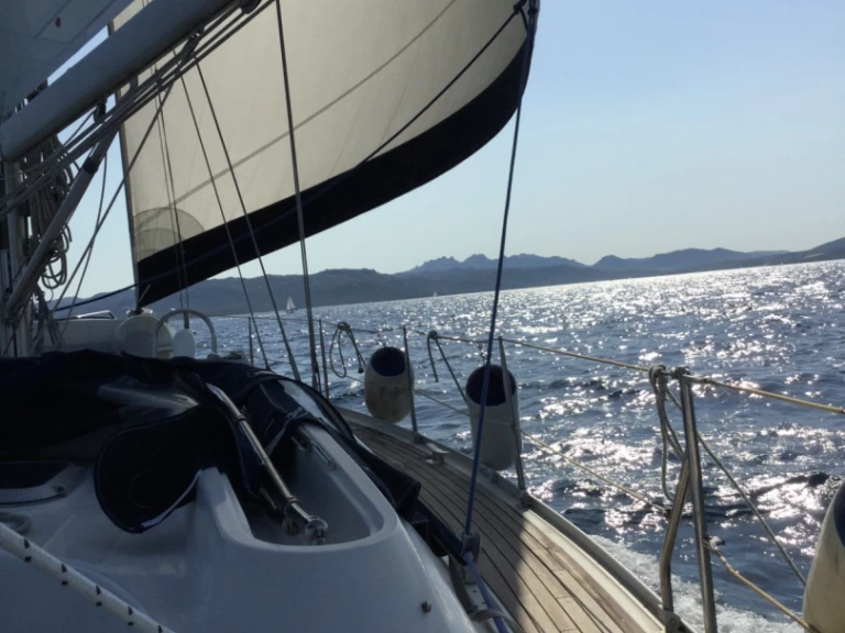 Hyra Segelbåt  med eller utan skeppare Ocean Yachts Ostia 