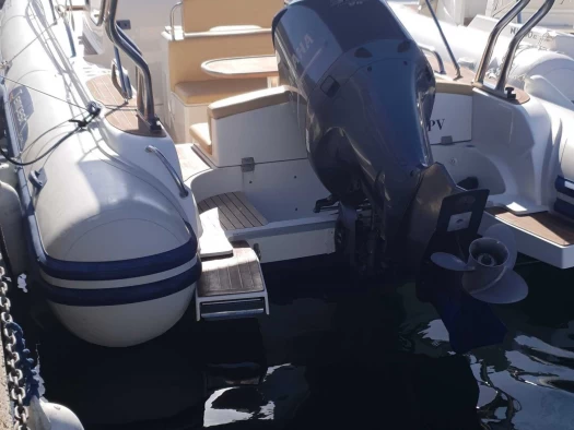 Hyra RIB med eller utan skeppare Capelli Propriano 