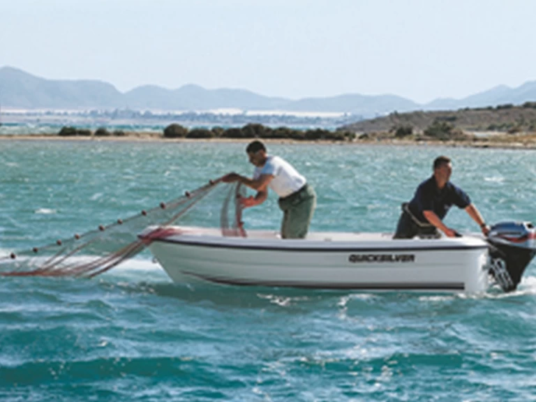 Uthyrning Marseille - Quicksilver Quicksilver 410 Fish av Samboat 