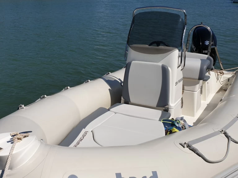 Hyr en Bombard Sunrider 650 Gris Pornic 