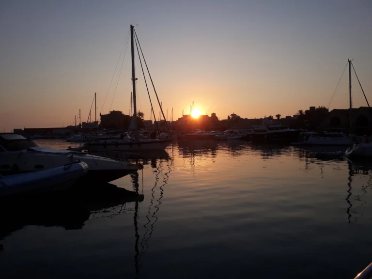 Hyra Segelbåt  med eller utan skeppare Caroff Sciacca 