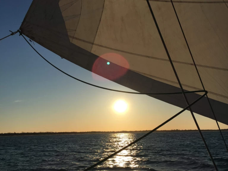 Hyra Katamaran  med eller utan skeppare Jeantot-Marine La Ciotat 