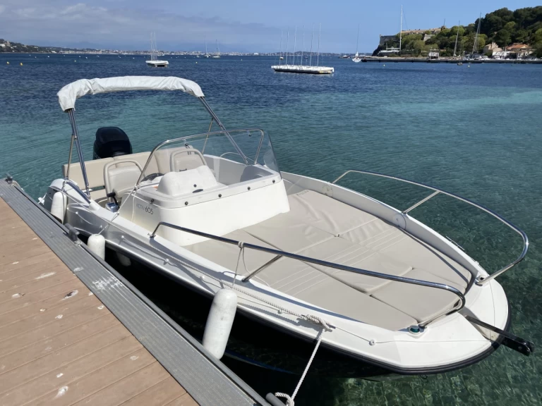 Båtuthyrning Quicksilver Activ 605 Sundeck i Port Camille Rayon på Samboat 