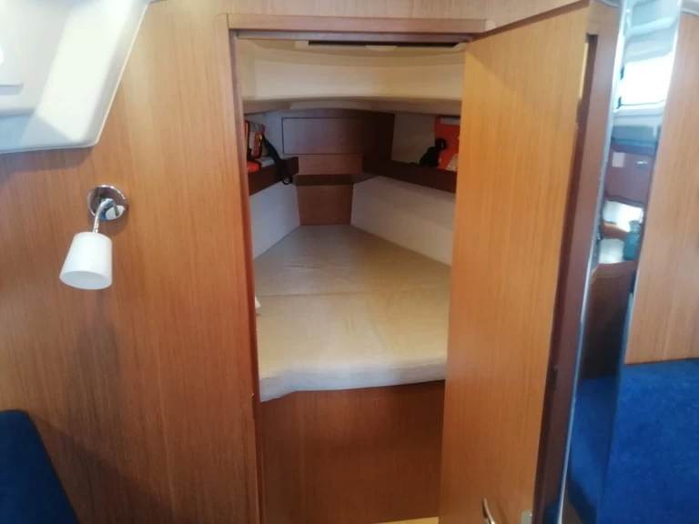 Båtuthyrning Bavaria Cruiser 34 i Pula  på Samboat 