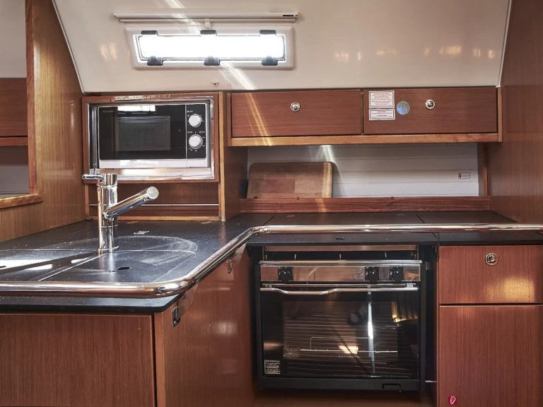 Yacht charter Biograd Na Moru billig Cruiser 36