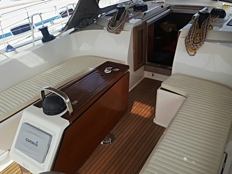 Hyra Segelbåt  med eller utan skeppare Bavaria Novi Vinodolski 