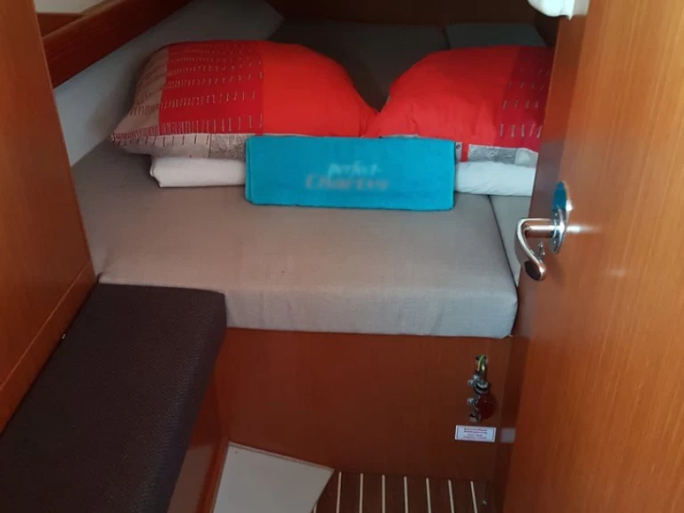 Uthyrning Segelbåt  i Punat - Bavaria Cruiser 34