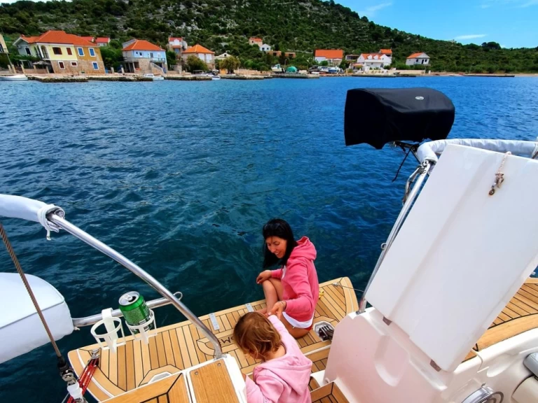 Yacht charter Jezera billig Impression 344