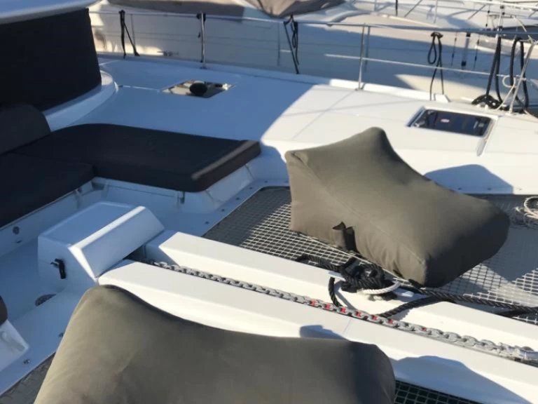 Hyr en Lagoon Lagoon 46 Alimos 