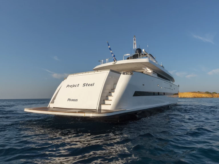 Yacht charter Alimos billig Bugari 100 - 5 + 2 cab.