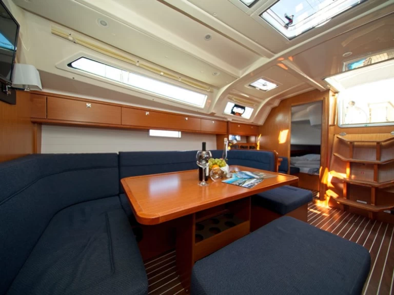 Yacht charter Murter-Kornati billig Cruiser 41