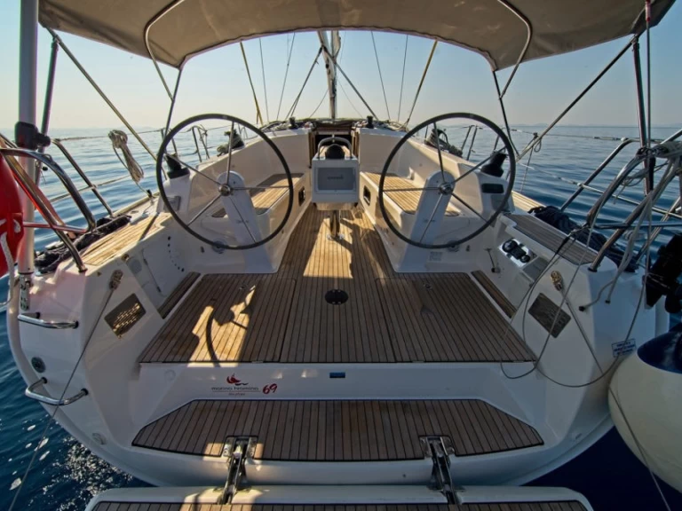 Hyr en Bavaria Cruiser 41 Murter-Kornati 