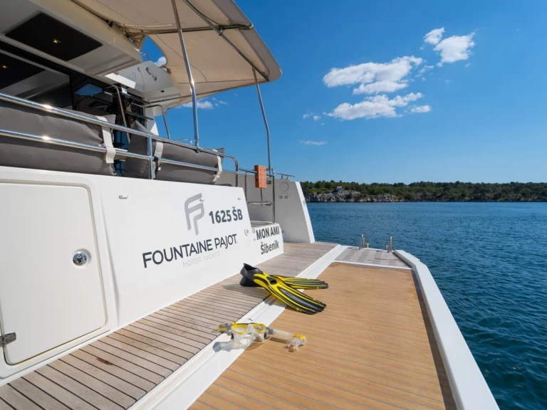 Motorbåt  för uthyrning Šibenik  till det bästa priset 