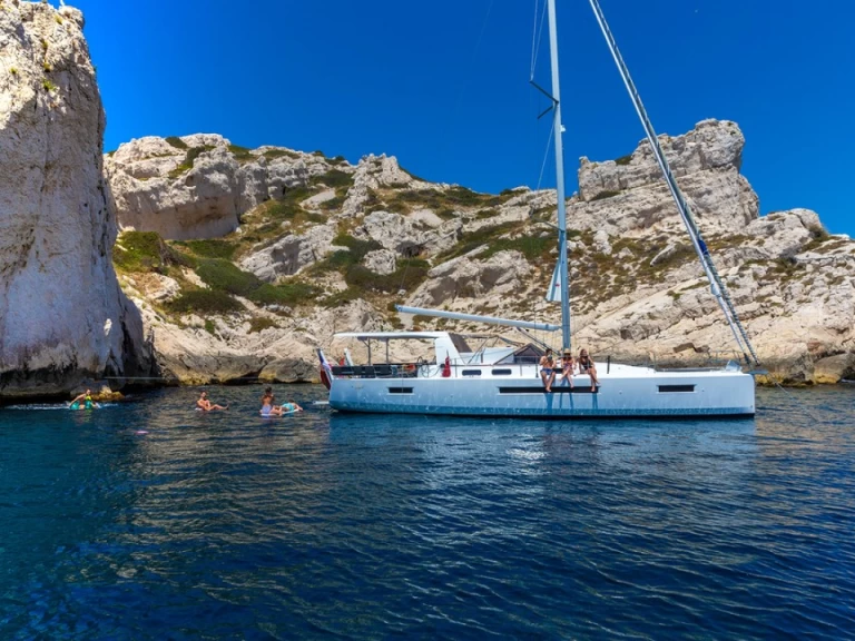 Segelbåt  för uthyrning Donji Seget till det bästa priset 