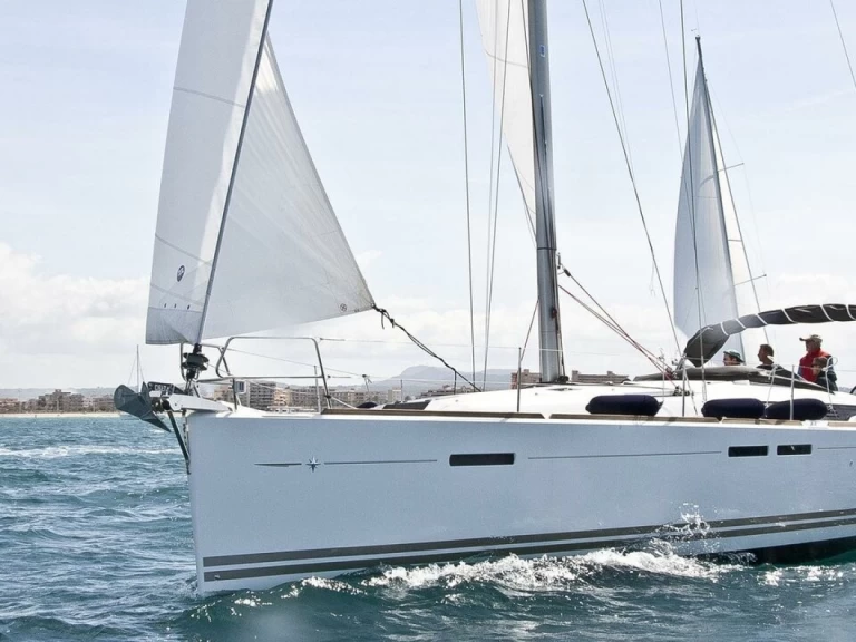 Båtuthyrning Jeanneau Sun Odyssey 439 i Pula  på Samboat 