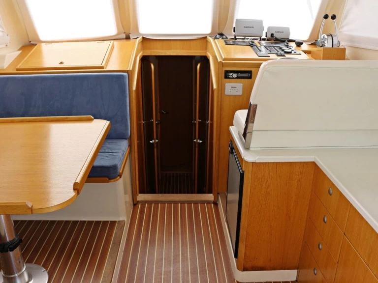 Båtuthyrning Sas Vektor Adria 1002 Vektor i Sukošan på Samboat 