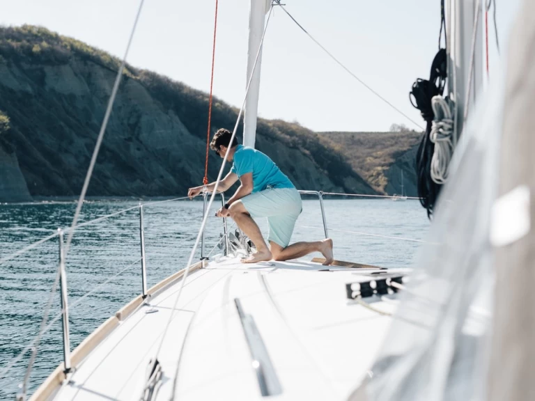 Hyra Segelbåt  med eller utan skeppare Bénéteau Biograd Na Moru 