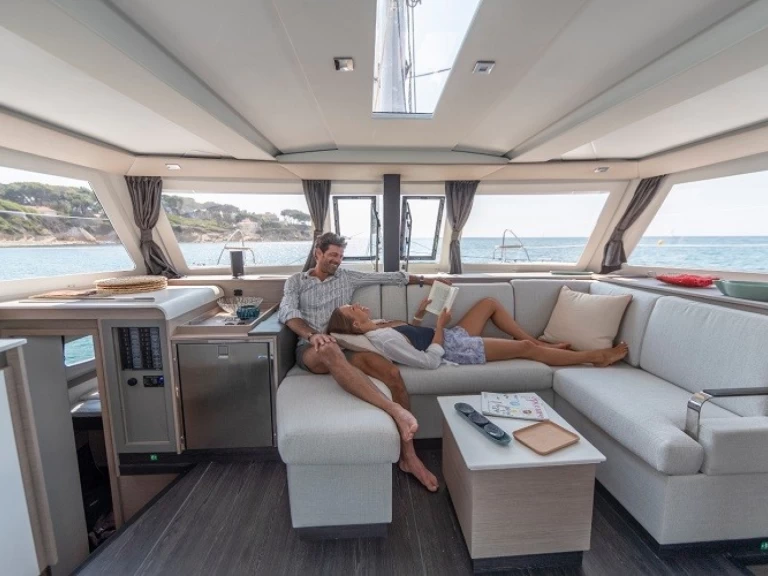 Båtuthyrning Fountaine Pajot Isla 40 i Fethiye på Samboat 
