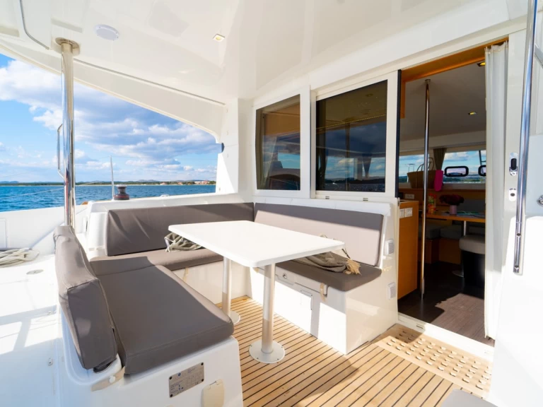 Motorbåt  för uthyrning Šibenik  till det bästa priset 