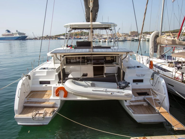 Uthyrning Katamaran  i Lavrio - Lagoon Lagoon 46