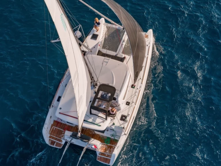 Båtuthyrning Lagoon Lagoon 40 i Raiatea på Samboat 