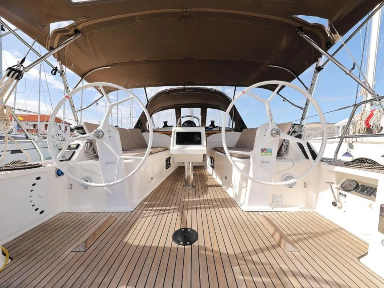 Segelbåt  för uthyrning Trogir  till det bästa priset 