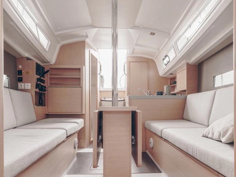 Uthyrning Road Town - Bénéteau Oceanis 30.1 av Samboat 