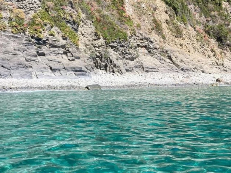 Båtuthyrning Esposito Futura Cabin Family i La Spezia på Samboat 