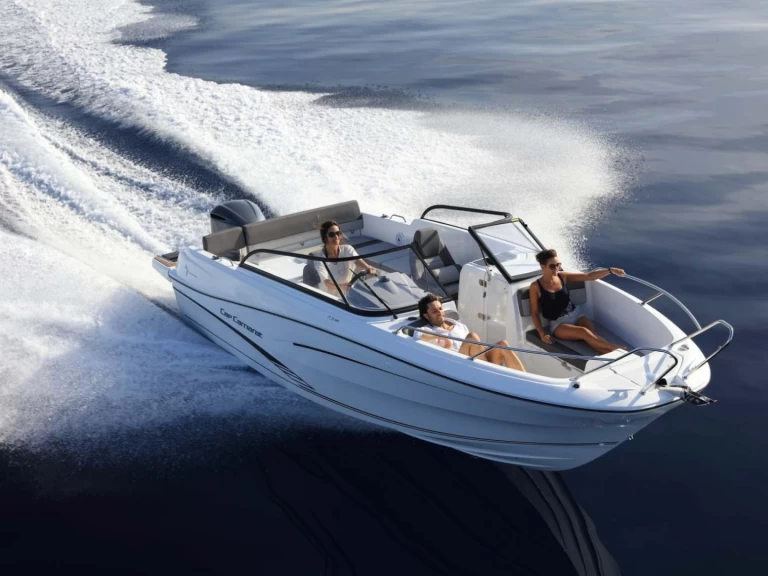 Uthyrning Motorbåt  Jeanneau med en båtlicens 