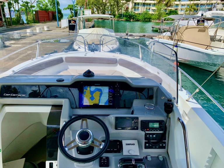 Uthyrning Motorbåt  i Les Trois-Îlets - Jeanneau Cap Camarat 8.5 CC