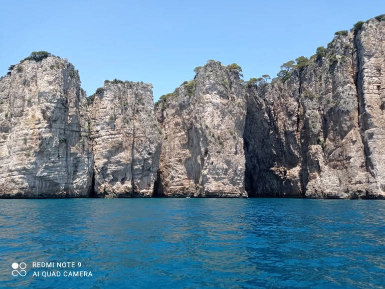 Uthyrning Motorbåt  bimax med en båtlicens 