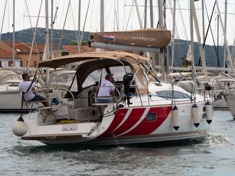 Elan Impression 40 charter bareboat eller skeppad i Biograd Na Moru
