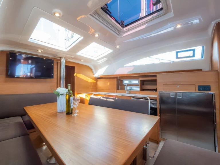 Båtuthyrning Elan Impression 45.1 i Biograd Na Moru på Samboat 