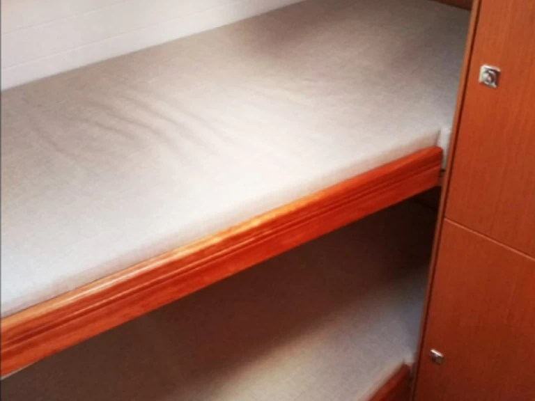 Bavaria Cruiser 51 charter bareboat eller skeppad i Rhodes (City)