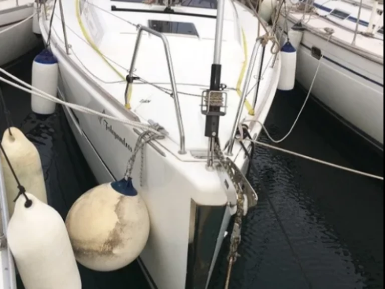 Hyra Segelbåt  med eller utan skeppare Dufour Alimos 