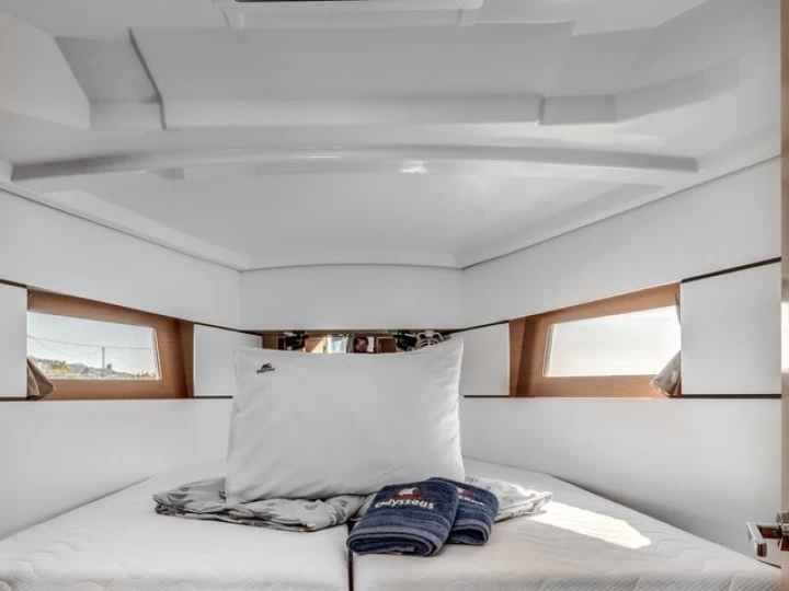 Uthyrning Segelbåt  Bénéteau med en båtlicens 