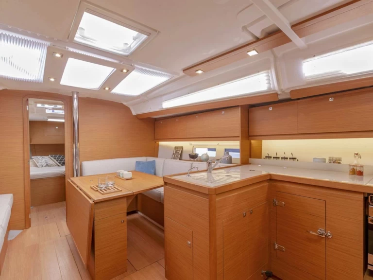 Hyr en Dufour Dufour 390 Biograd Na Moru 