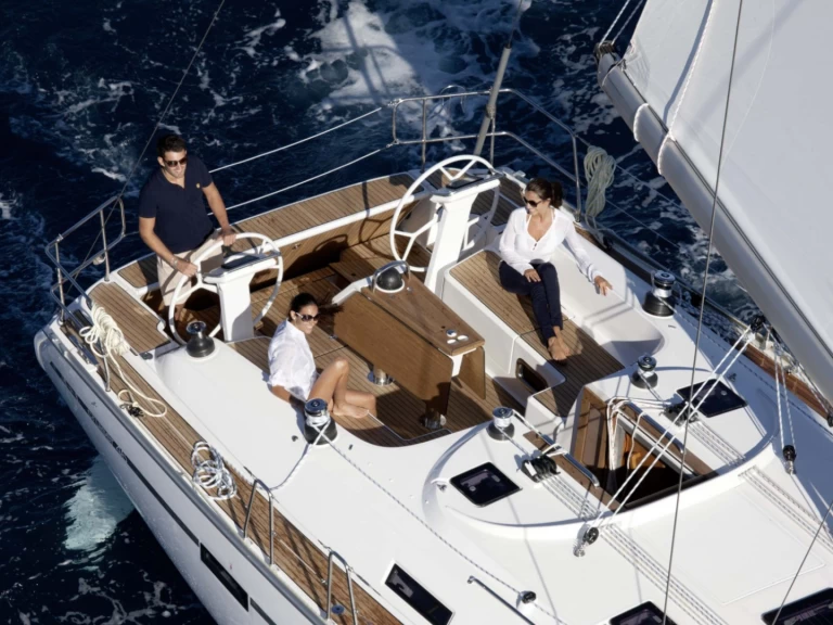 Yacht charter Rhodes (City) billig Cruiser 46