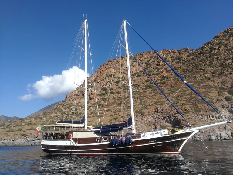 Hyr en  Gelidonya II Lipari 