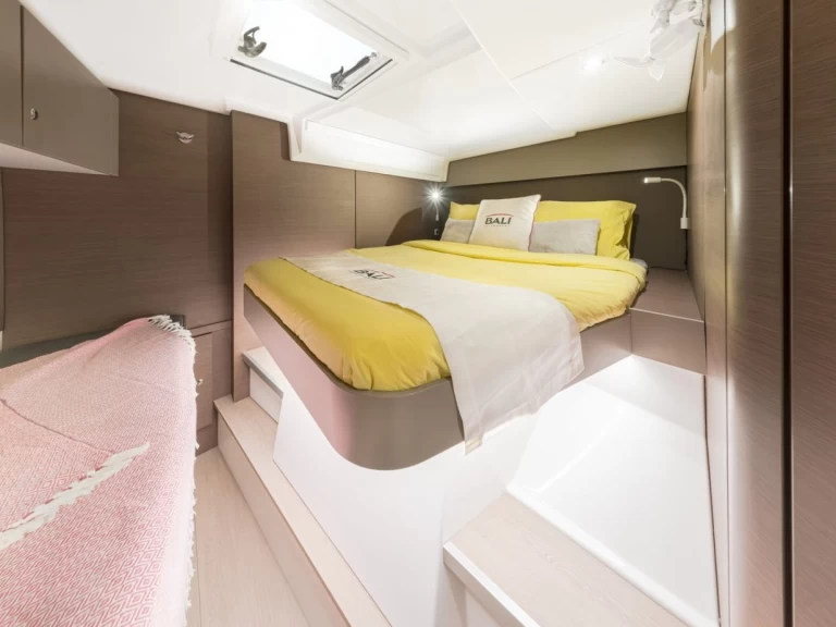 Uthyrning Katamaran  Bali med en båtlicens 