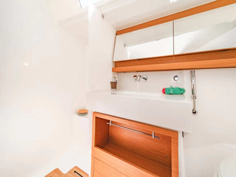 Hyra Segelbåt  med eller utan skeppare Dufour Kos  