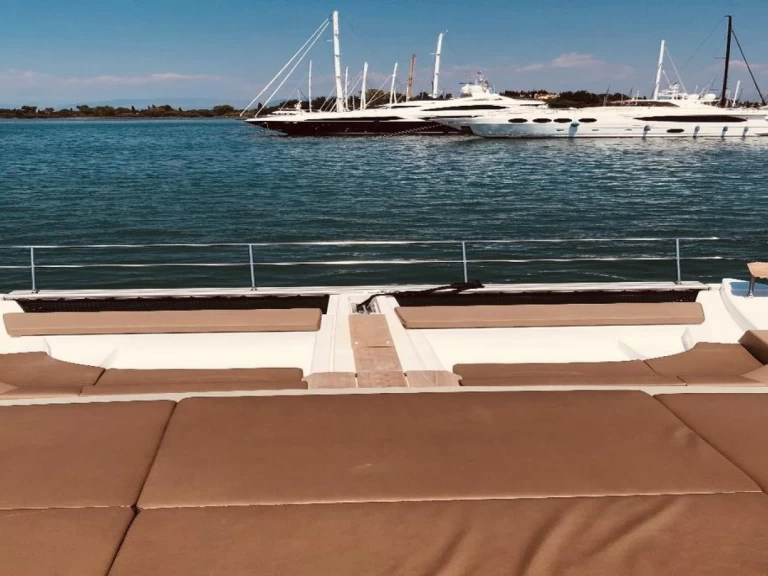 Motorbåt  för uthyrning Lefkáda till det bästa priset 