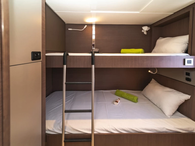 Hyr en Bali Bali 4.8 Alimos 