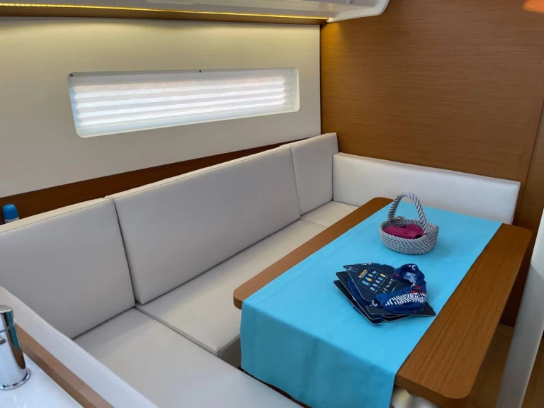 Hyra Segelbåt  med eller utan skeppare Jeanneau Gocek 