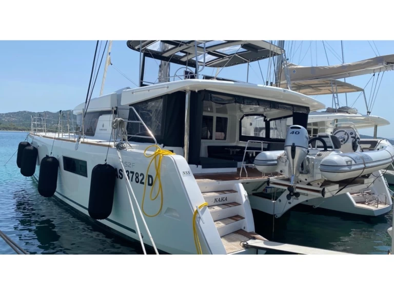 Yacht charter Cugnana Verde billig Lagoon 52 F