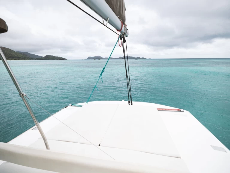 Katamaran  för uthyrning Eden Island till det bästa priset 