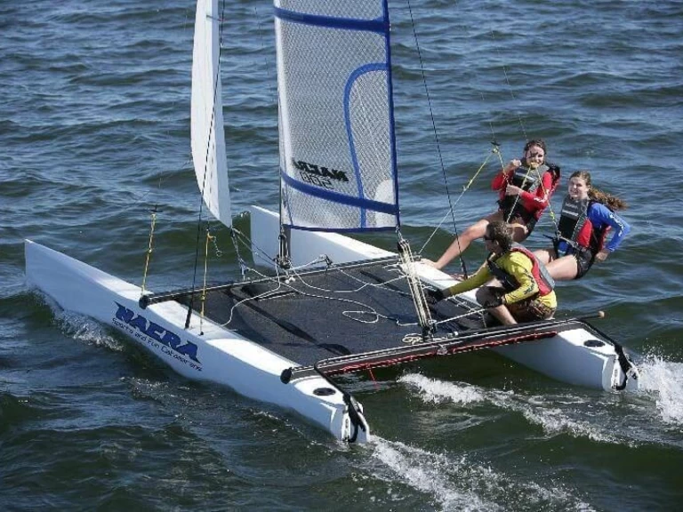 Yacht charter Carnac billig 500 FUN