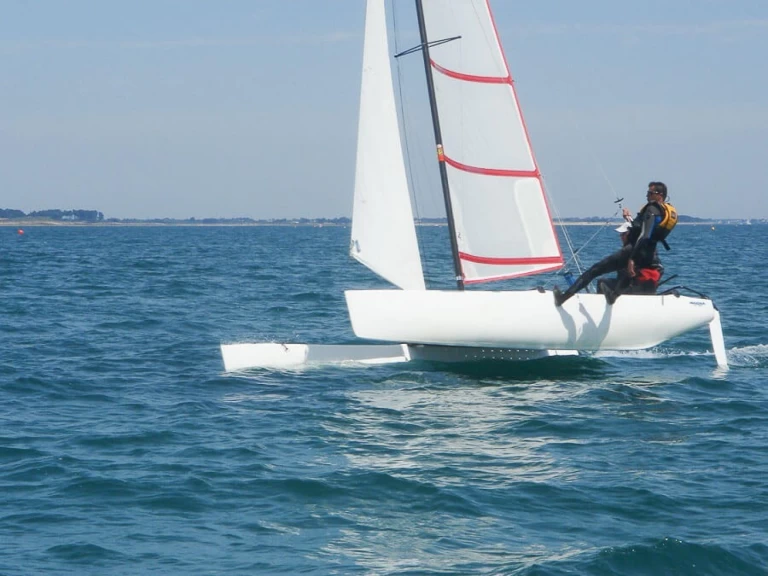 Nacra 500 FUN charter bareboat eller skeppad i Carnac